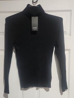 Jones New York Black Ribbed Mock Neck Sweater